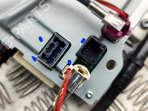 Electronic module TESLA MODEL Y (5YJY) Long Range All-wheel Drive | BP33378955M83 - Image 6