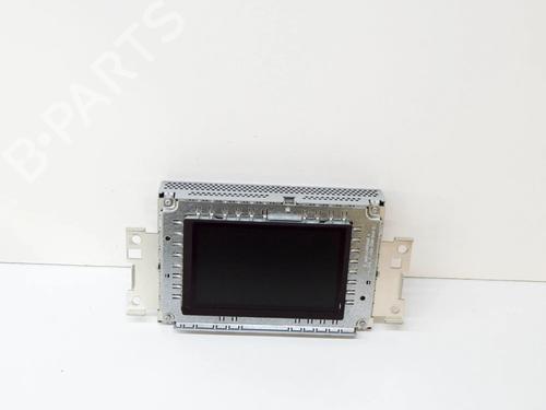 Used Display monitor Display monitor 10735346 10735346