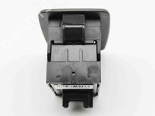 Switch BMW X1 (F48) sDrive 18 d | BP29731014I30 