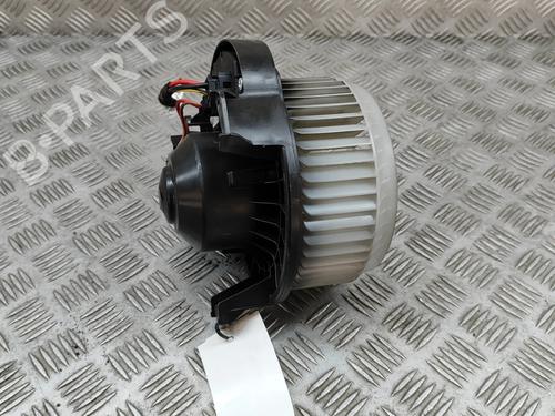 Heater blower motor JAGUAR XE (X760) 2.0 D | BP24819168M62 