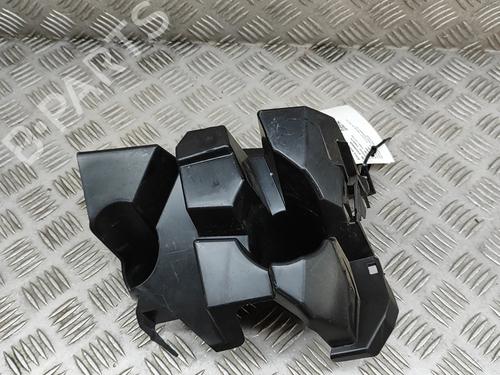 Used Rear bumper bracket Rear bumper bracket PEUGEOT 3008 III (KA_, KB_, KC_) e-210 (KCZKZX) (213 hp) 28687670 28687670