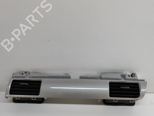 Used Air vent MITSUBISHI OUTLANDER III (GG_W, GF_W, ZJ, ZL, ZK) 2.0 Hybrid 4WD (GG2W) (189 hp) 24583181