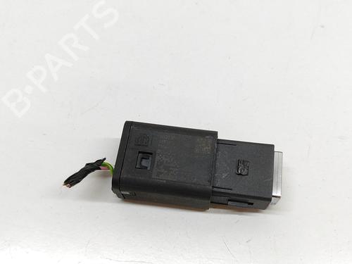 Electronic module PEUGEOT 208 II (UB_, UP_, UW_, UJ_) 1.2 Hybrid 136 (UPHPYK) | BP28446782M83 