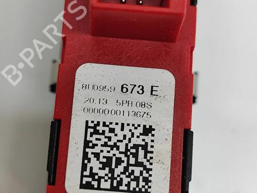 Switch AUDI Q3 (8UB, 8UG) 2.0 TDI quattro | BP27240152I30 