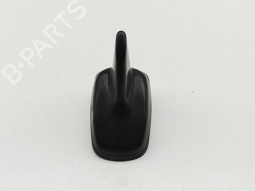 Used Antenna/Base AUDI Q3 (8UB, 8UG) RS 2.5 quattro (310 hp) 29616212
