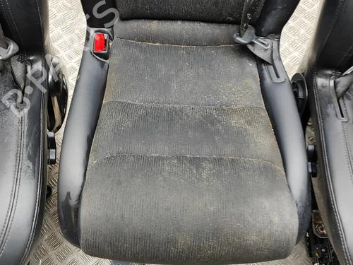 Rear seat TESLA MODEL X (5YJX) 90D AWD | BP31326327C17