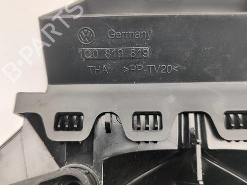 Air vent VW SCIROCCO III (137, 138) 2.0 TDI | BP32459079I21 