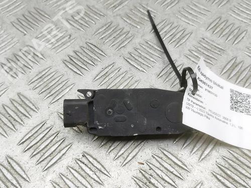 Used Electronic module Electronic module PEUGEOT 2008 II (UD_, US_, UY_, UJ_, UR_, UC_) e-2008 (UKZKXZ) (136 hp) 33798255 33798255