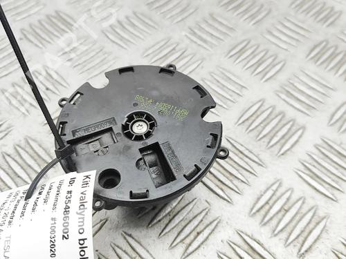 Electronic module TESLA MODEL X (5YJX) P100D AWD | BP34443885M83  - Image 5