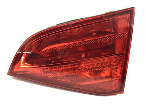 Farolim direito da mala AUDI A4 B8 Avant (8K5) 2.0 TDI quattro (177 hp) 30224330