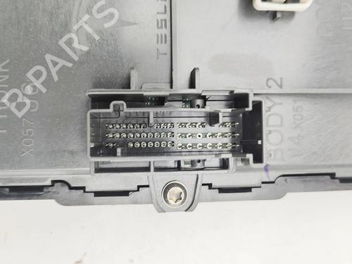 Electronic module TESLA MODEL 3 (5YJ3) EV | BP33388493M83 - Image 6