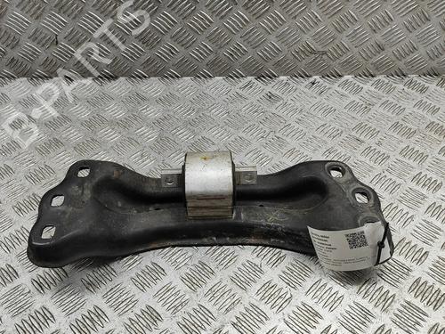 Used Gearbox mount Gearbox mount MERCEDES-BENZ E-CLASS (W213) E 350 e (213.050) (286 hp) 33376810 33376810