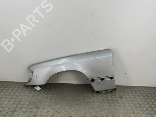 Used Left front fenders MERCEDES-BENZ E-CLASS (W124) E 300 D (124.131) (136 hp) 31951107