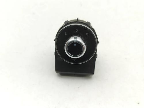 Speilbryter Speilbryter ALFA ROMEO STELVIO (949_) 2.2 D Q4 (949.AXB2A) (209 hp) 33625220 33625220