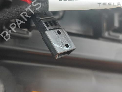 Front left panel TESLA MODEL 3 (5YJ3) EV AWD | BP33732212C58 - Image 8