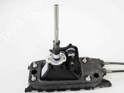 Used Gear lever VW GOLF VII (5G1, BQ1, BE1, BE2) 1.5 TSI (150 hp) 30210808