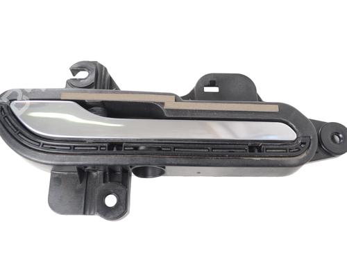 Used Front right exterior door handle Front right exterior door handle TESLA MODEL 3 (5YJ3) EV AWD (441 hp) 33359960 33359960