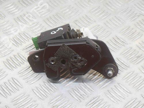 Used Tailgate lock LAND ROVER DISCOVERY IV (L319) 3.0 SDV6 4x4 (256 hp) 8839805