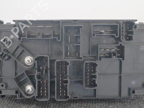 Used Fuse box SUBARU LEGACY IV Estate (BP) 2.0 D AWD (BPD) (150 hp) 6731332