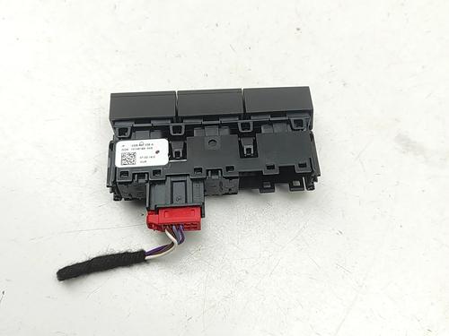 Switch VW T-ROC (A11, D11) 1.5 TSI | BP33847630I30 - Image 3
