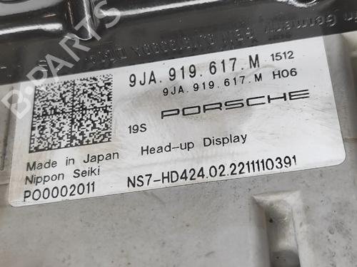 Display monitor PORSCHE TAYCAN Sport Turismo (Y1C) 4S Performance Battery Plus (Y1CDB1) | BP31762902C48 