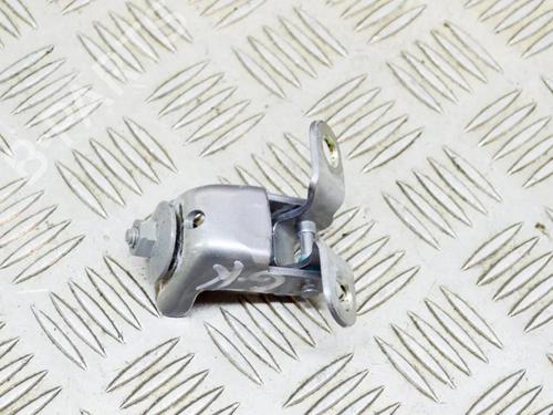 Dørhængsel/Dørbegrænser Dørhængsel/Dørbegrænser PEUGEOT 2008 I (CU_) 1.2 VTi (82 hp) 14627665 14627665