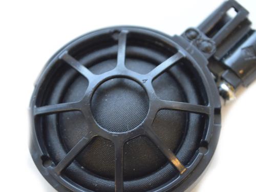 Coluna de som TESLA MODEL S (5YJS) 85 | BP30208648E2