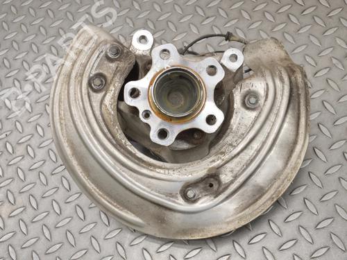 Used Left front steering knuckle BMW 3 Touring (G21, G81) 330 e Plug-in-Hybrid (292 hp) 31072816