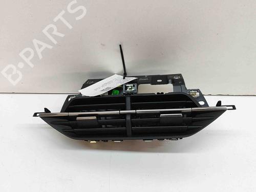 Used Air vent PEUGEOT 208 II (UB_, UP_, UW_, UJ_) 1.2 Hybrid 136 (UPHPYK) (136 hp) 28674673