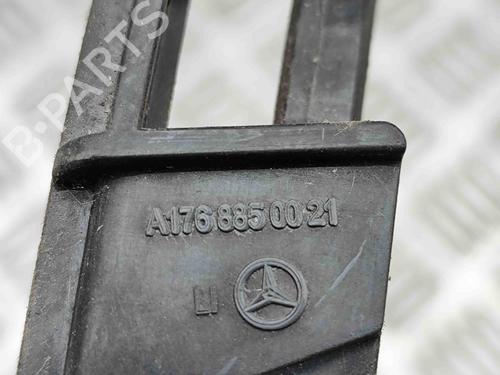 Rear bumper bracket MERCEDES-BENZ A-CLASS (W176) A 180 CDI / d (176.012) | BP29283087C159 