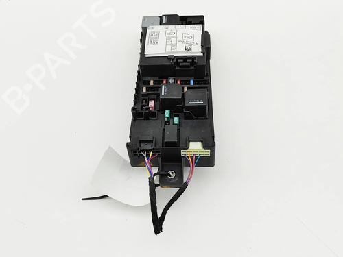 Fuse box LAND ROVER DISCOVERY V (L462) 2.0 Sd4 4x4 | BP37029699E1 - Image 2