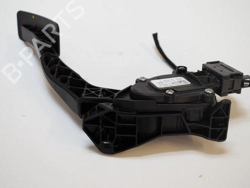 Used Pedal OPEL CASCADA (W13) 1.4 Turbo (67) (140 hp) 9900585