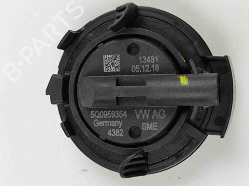 Elektronisk sensor SKODA SUPERB III Estate (3V5) 2.0 TDI | BP26281232M84 