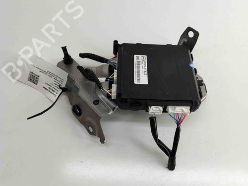 Used Electronic module MAZDA CX-30 (DM) e-SKYACTIV-X M Hybrid (186 hp) 28557700