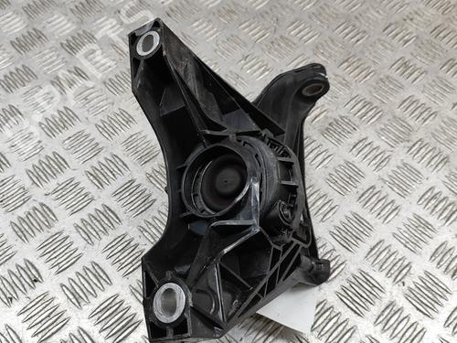 Engine mount PEUGEOT 3008 II SUV (MC_, MR_, MJ_, M4_) Hybrid 180 (M4DGLU) | BP30178140M89