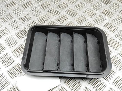 Used Grille Grille VW ID. Buzz Bus (EBB, EBJ) Electric (EBB, EBJ) (286 hp) 33379109 33379109