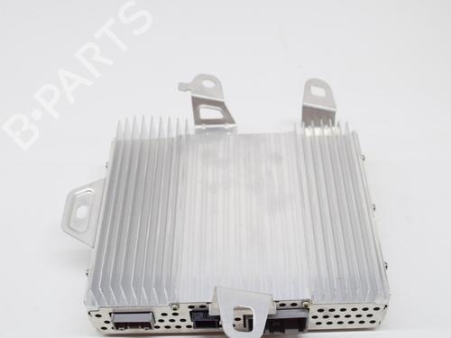 Elektronische module TESLA MODEL Y (5YJY) EV Performance All-wheel Drive | BP28547798M83 