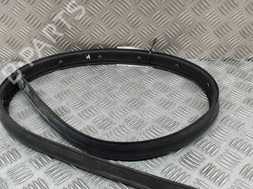 Used Rubber door seal CITROËN C4 X (BD_, BE_, BF_) ë-C4 X (BFZKXC) (136 hp) 28551720