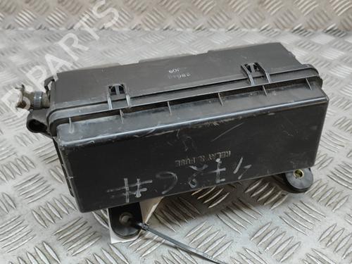 Sikringsdåse TOYOTA PREVIA II (_R3_) 2.0 D-4D (CLR30_, CLR30R) 8272028060|8267228090
