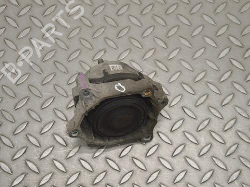 Used Engine mount BMW 4 Gran Coupe (F36) 420 d (190 hp) 30241374