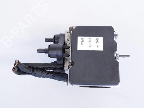 Used ABS pump MERCEDES-BENZ E-CLASS T-Model (S212) E 350 CDI (212.223) (265 hp) 31528964