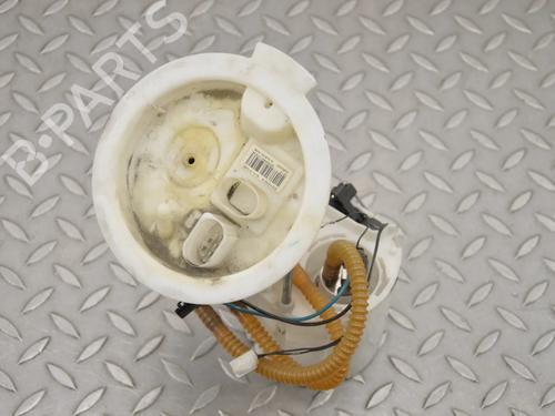 Used Fuel pump BMW 5 (F10) 530 d (286 hp) 30234675