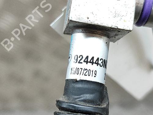 AC pipe NISSAN LEAF (ZE1) Electric | BP27779096M126 