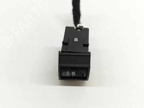Used Switch NISSAN QASHQAI III (J12) 1.3 DIG-T All-wheel Drive (158 hp) 28556144
