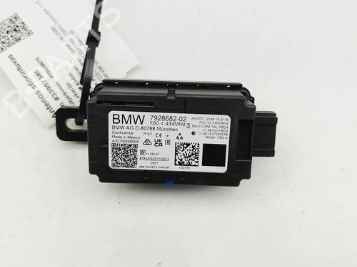 Antena/Base BMW XM (G09) XM All-wheel Drive (653 hp) 32238896