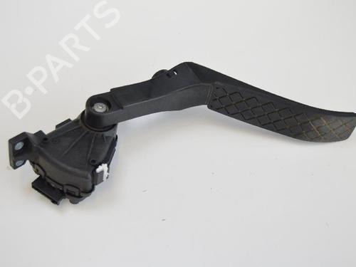 Pedal VW TOUAREG (7LA, 7L6, 7L7) 2.5 R5 TDI (174 hp) 30237459