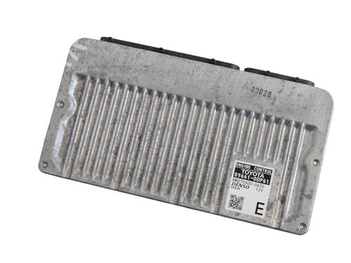 Used Engine control unit (ECU) Engine control unit (ECU) TOYOTA YARIS (_P13_) 1.3 (NSP130_, NSP130) (95 hp) 33361695 33361695