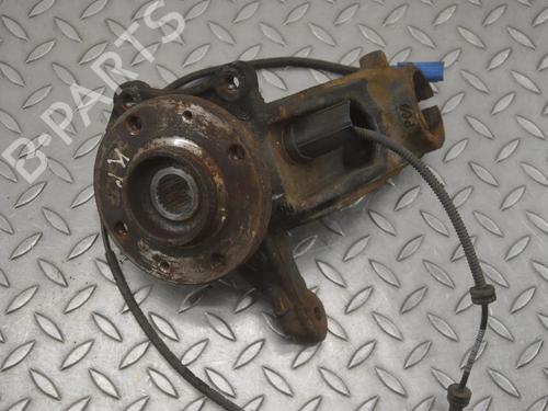 Used Left front steering knuckle PEUGEOT 2008 I (CU_) 1.5 BlueHDI 100 (102 hp) 30230480