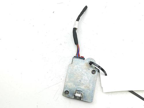 Electronic module TESLA MODEL Y (5YJY) Long Range All-wheel Drive | BP33625352M83 - Image 4