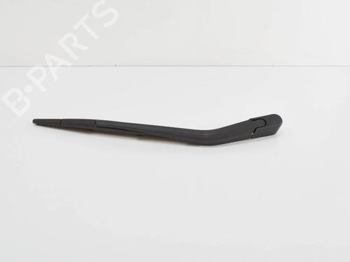 Used Rear windshield wiper arm Rear windshield wiper arm BMW 1 (F21) 118 i (136 hp) 14648173 14648173